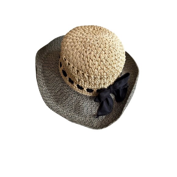 Betmar New York Womens Two-Tone Straw Sun Hat With Black Bow Accent - Picture 2 of 5